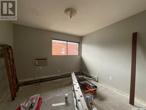 2221 Robinson Street, Regina, SK - Indoor Photo Showing Other Room