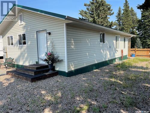 505 2Nd Avenue N, Loon Lake, SK - Outdoor With Exterior