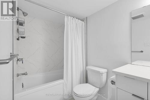 1335 Twilite Boulevard, London, ON - Indoor Photo Showing Bathroom