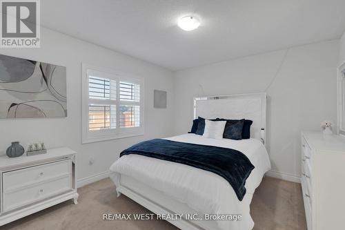 142 Beaconsfield Drive, Vaughan (Kleinburg), ON - Indoor Photo Showing Bedroom