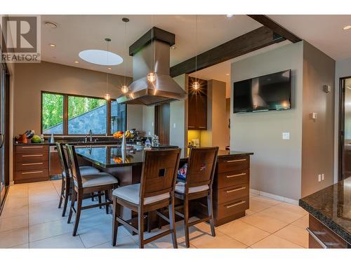 59 Johnstone  Road, Nelson, BC - Indoor Photo Showing Dining Room