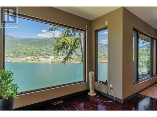 59 Johnstone  Road, Nelson, BC -  Photo Showing Other Room With Body Of Water