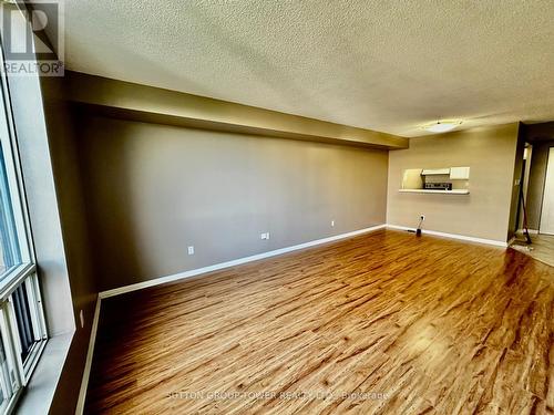 707 - 3 Hickory Tree Road E, Toronto (Humber Heights), ON - Indoor Photo Showing Other Room