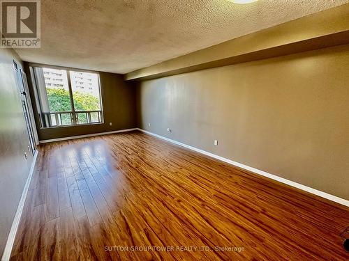 707 - 3 Hickory Tree Road E, Toronto (Humber Heights), ON - Indoor Photo Showing Other Room