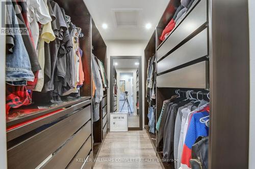 1228 Hammond Street, Burlington (Lasalle), ON - Indoor With Storage