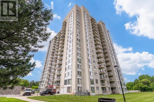 612 - 3077 Weston Road N, Toronto (Humberlea-Pelmo Park), ON - Outdoor With Balcony With Facade