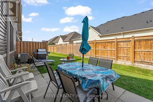 23 Cosmopolitan Common, St. Catharines, ON - Outdoor With Deck Patio Veranda