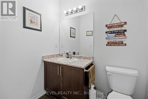 23 Cosmopolitan Common, St. Catharines, ON - Indoor Photo Showing Bathroom