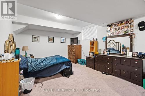 23 Cosmopolitan Common, St. Catharines, ON - Indoor Photo Showing Bedroom