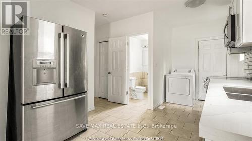 760 Aylmer Avenue, Windsor, ON - Indoor Photo Showing Laundry Room