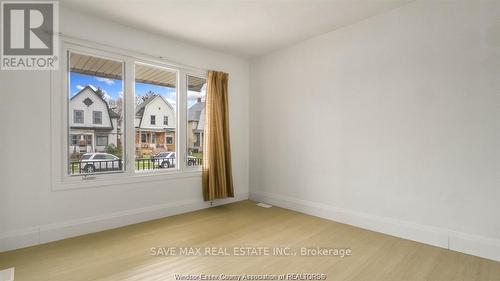 760 Aylmer Avenue, Windsor, ON - Indoor Photo Showing Other Room