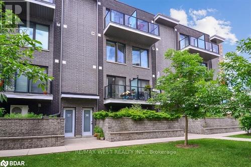 36 - 2059 Weston Road, Toronto (Weston), ON - Outdoor