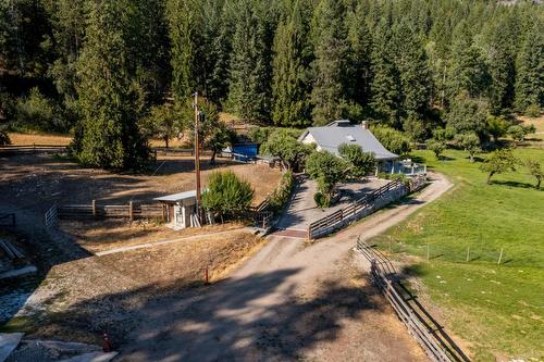 6302 Marsden Road, Nelson, BC - Outdoor