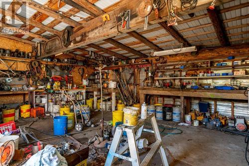 6302 Marsden  Road, Nelson, BC - Indoor Photo Showing Garage