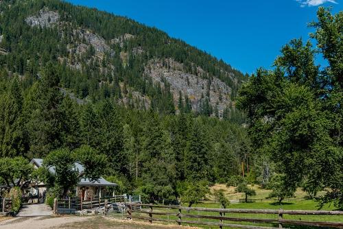 6302 Marsden Road, Nelson, BC - Outdoor With View