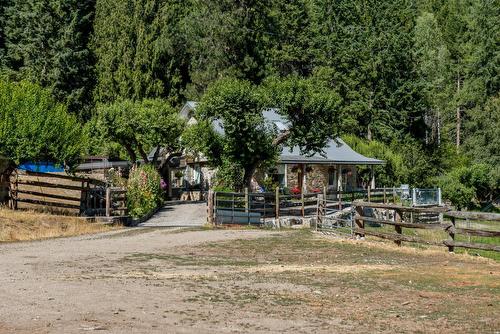 6302 Marsden Road, Nelson, BC - Outdoor With Deck Patio Veranda