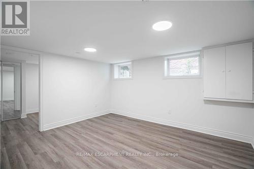 27 East 26Th Street, Hamilton (Eastmount), ON - Indoor Photo Showing Other Room