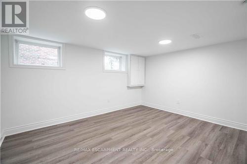 27 East 26Th Street, Hamilton (Eastmount), ON - Indoor Photo Showing Other Room