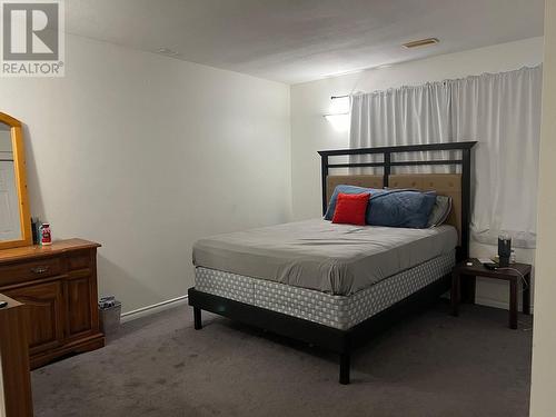 681 Renshaw Road, Kelowna, BC - Indoor Photo Showing Bedroom