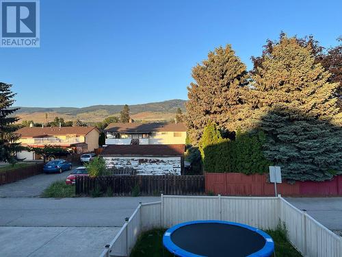 681 Renshaw Road, Kelowna, BC - Outdoor