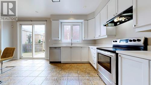 76 Roelfson Drive, Hamilton (Meadowlands), ON - Indoor Photo Showing Kitchen