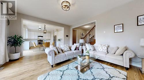 76 Roelfson Drive, Hamilton (Meadowlands), ON - Indoor Photo Showing Living Room