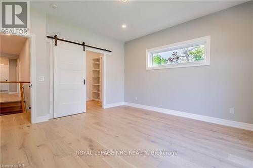 45A Lakeshore Road, St. Catharines, ON - Indoor Photo Showing Other Room