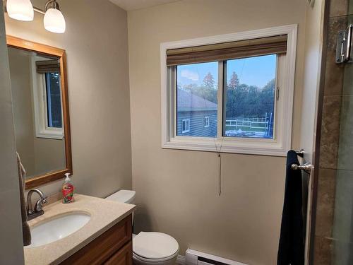 920 Burrows Road, Mccreary, MB - Indoor Photo Showing Bathroom