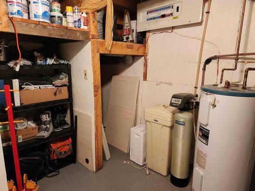 920 Burrows Road, Mccreary, MB - Indoor Photo Showing Basement