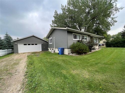 920 Burrows Road, Mccreary, MB - Outdoor With Exterior