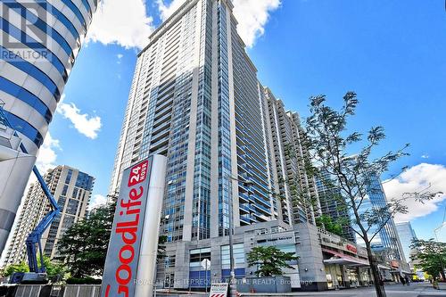 2002 - 4978 Yonge Street, Toronto (Lansing-Westgate), ON - Outdoor With Facade