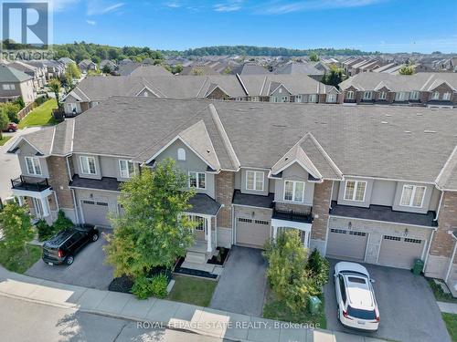 31 - 90 Raymond Road, Hamilton (Meadowlands), ON - Outdoor With Facade