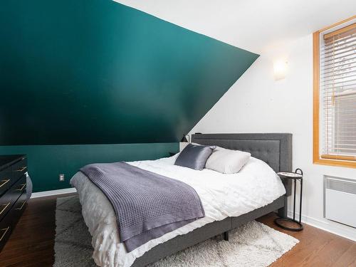 Master bedroom - 11680 Rue De St-Réal, Montréal (Ahuntsic-Cartierville), QC - Indoor Photo Showing Bedroom