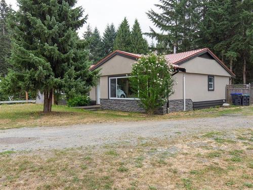 545 Nanaimo River Rd, Nanaimo, BC 