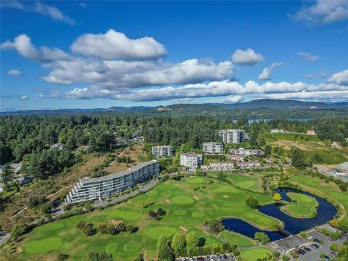 503-738 Sayward Hill Terr, Saanich, BC - Outdoor With View