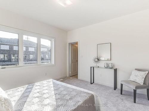 2662 Delphinium Tr, Pickering, ON - Indoor Photo Showing Bedroom