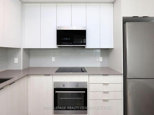 509-2489 Taunton Rd, Oakville, ON - Indoor Photo Showing Kitchen