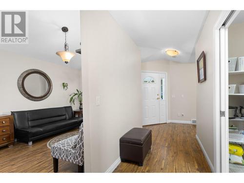 3775 Springbrook Road Unit# 18, Kelowna, BC - Indoor Photo Showing Other Room