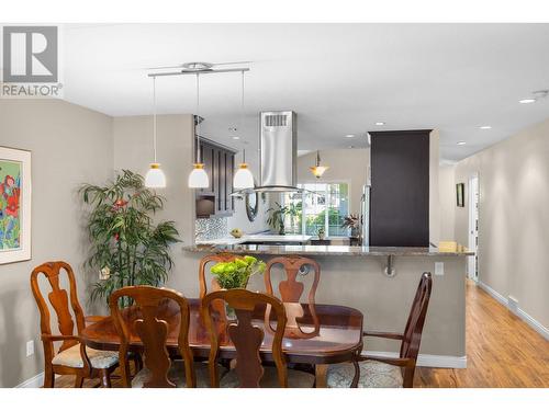 3775 Springbrook Road Unit# 18, Kelowna, BC - Indoor Photo Showing Dining Room