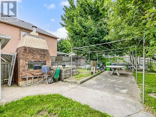 39 Northwood Drive, Brampton (Northwood Park), ON - Outdoor