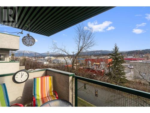 851 5 Avenue Sw Unit# 304, Salmon Arm, BC - Outdoor