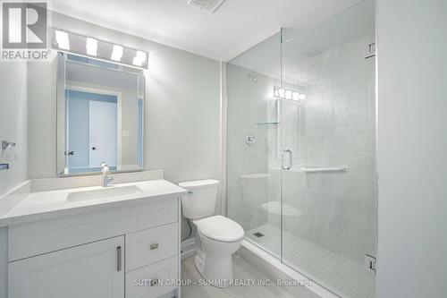 405 - 5280 Lakeshore Road, Burlington, ON - Indoor Photo Showing Bathroom