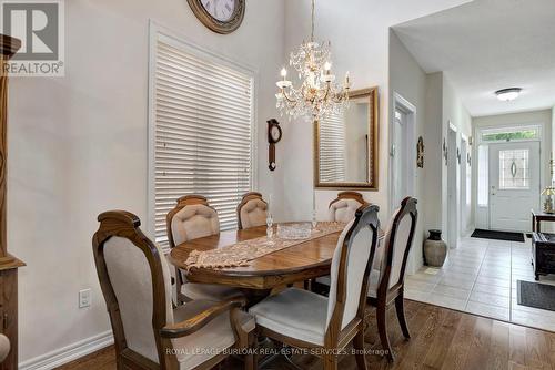 5293 Picketts Way, Burlington (Orchard), ON - Indoor Photo Showing Dining Room