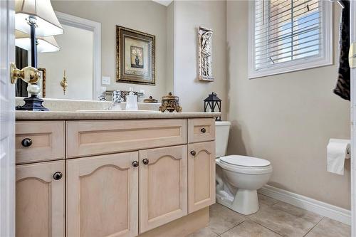 5293 Picketts Way, Burlington, ON - Indoor Photo Showing Bathroom