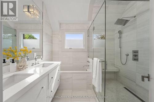 100 Roe Avenue, Toronto (Lawrence Park North), ON - Indoor Photo Showing Bathroom