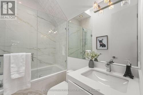 100 Roe Avenue, Toronto (Lawrence Park North), ON - Indoor Photo Showing Bathroom