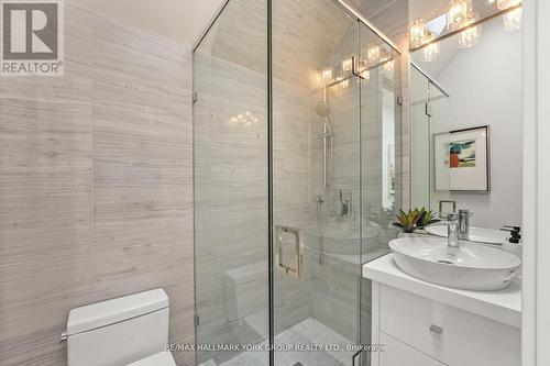 100 Roe Avenue, Toronto (Lawrence Park North), ON - Indoor Photo Showing Bathroom