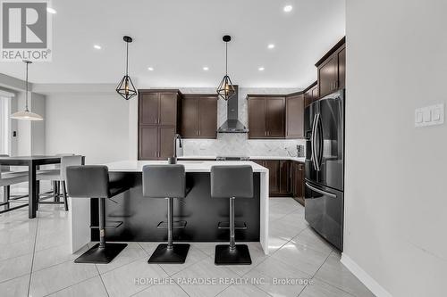 1214 Sweetfern Crescent, Milton (Ford), ON - Indoor Photo Showing Kitchen With Upgraded Kitchen