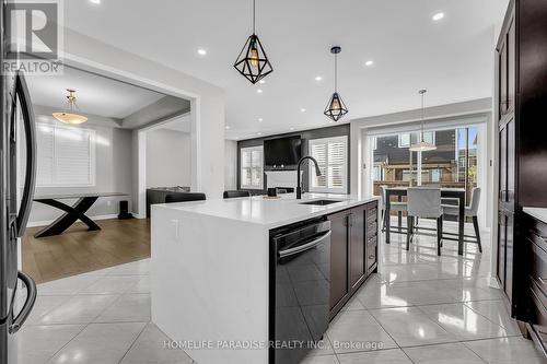 1214 Sweetfern Crescent, Milton (Ford), ON - Indoor Photo Showing Kitchen With Upgraded Kitchen