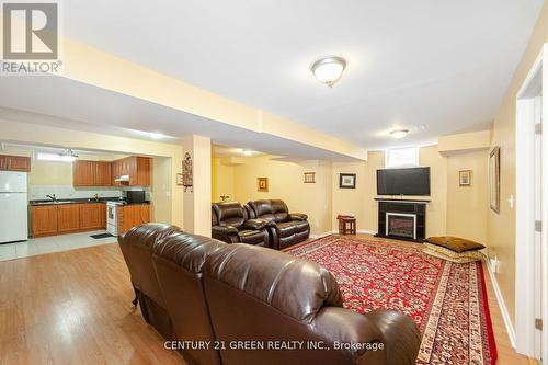 4 Pasadena Avenue, Brampton (Bram East), ON - Indoor